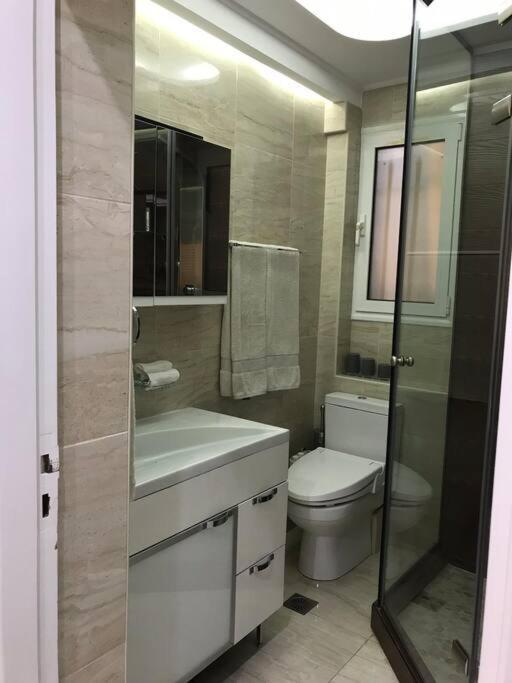 Finer Things Flisvos Beach Condo In Palaio Faliro Atena Exterior foto