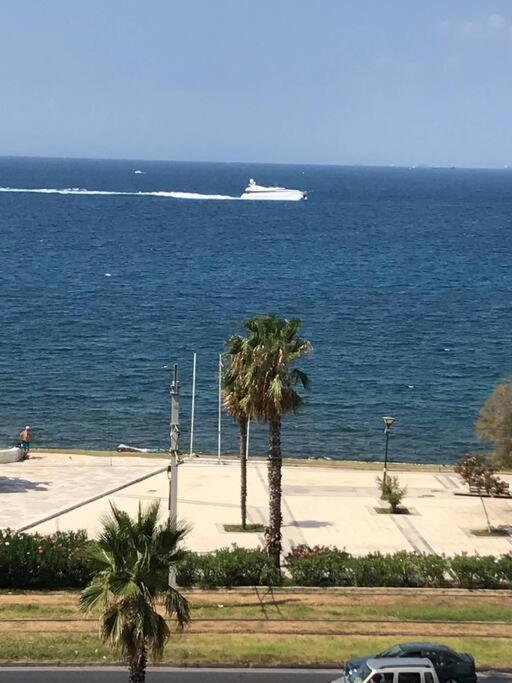 Finer Things Flisvos Beach Condo In Palaio Faliro Atena Exterior foto