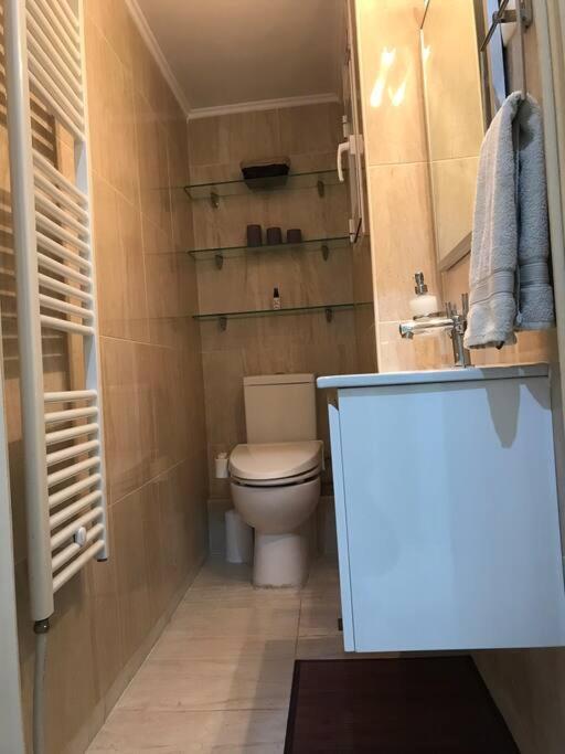 Finer Things Flisvos Beach Condo In Palaio Faliro Atena Exterior foto