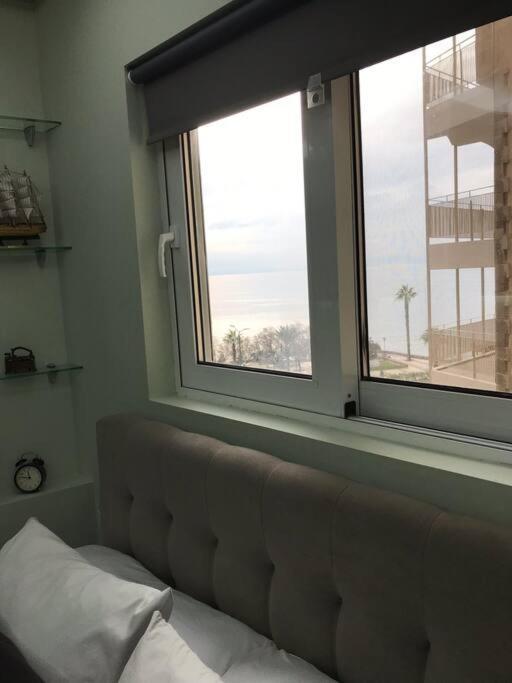 Finer Things Flisvos Beach Condo In Palaio Faliro Atena Exterior foto